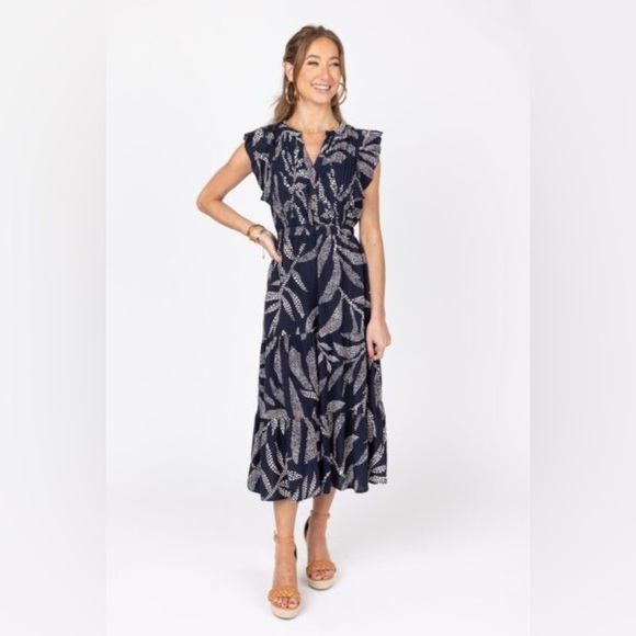 THML Dresses & Skirts - THML Navy Leaf Print Midi Dress XL